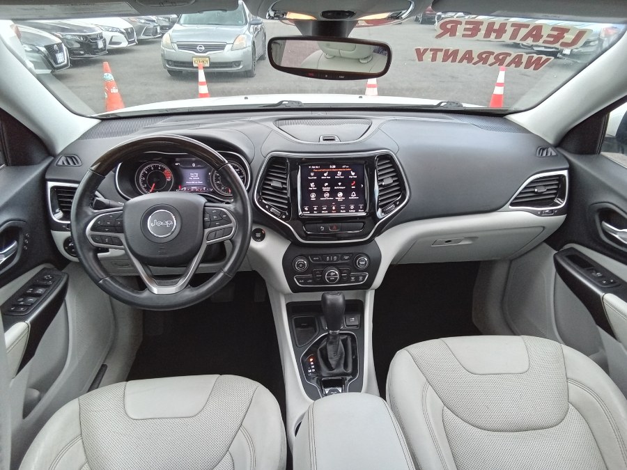 2019 Jeep Cherokee Overland FWD, available for sale in Irvington, New Jersey | NJ Used Cars Center. Irvington, New Jersey 2019 Jeep Cherokee Overland FWD, available for sale in Irvington, New Jersey | NJ Used Cars Center. Irvington, New Jersey