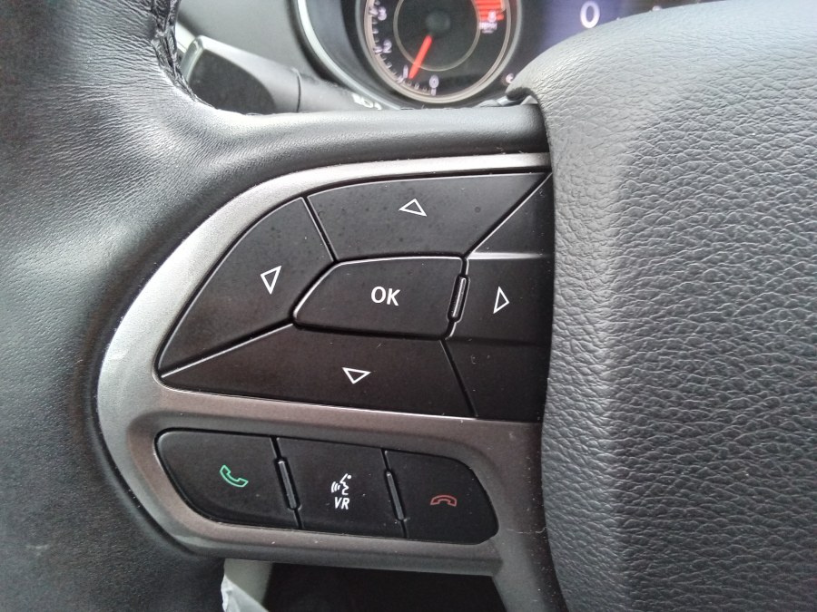 2019 Jeep Cherokee Overland FWD, available for sale in Irvington, New Jersey | NJ Used Cars Center. Irvington, New Jersey 2019 Jeep Cherokee Overland FWD, available for sale in Irvington, New Jersey | NJ Used Cars Center. Irvington, New Jersey