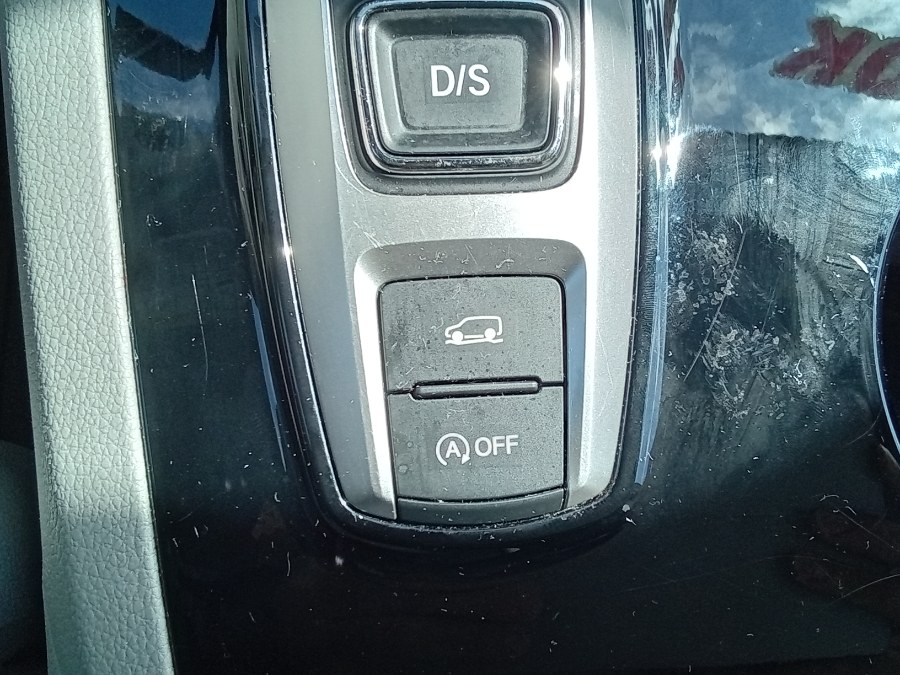 2019 Honda Pilot Touring 8-Passenger AWD, available for sale in Irvington, New Jersey | NJ Used Cars Center. Irvington, New Jersey 2019 Honda Pilot Touring 8-Passenger AWD, available for sale in Irvington, New Jersey | NJ Used Cars Center. Irvington, New Jersey