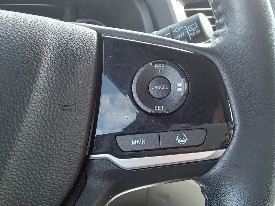 2019 Honda Pilot Touring 8-Passenger AWD, available for sale in Irvington, New Jersey | NJ Used Cars Center. Irvington, New Jersey 2019 Honda Pilot Touring 8-Passenger AWD, available for sale in Irvington, New Jersey | NJ Used Cars Center. Irvington, New Jersey
