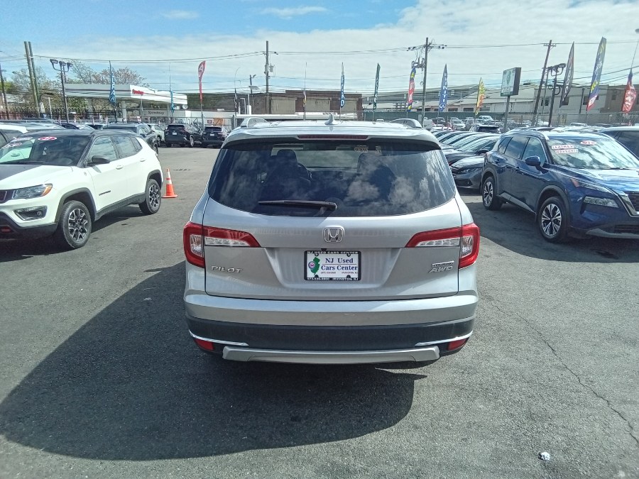 2019 Honda Pilot Touring 8-Passenger AWD, available for sale in Irvington, New Jersey | NJ Used Cars Center. Irvington, New Jersey 2019 Honda Pilot Touring 8-Passenger AWD, available for sale in Irvington, New Jersey | NJ Used Cars Center. Irvington, New Jersey