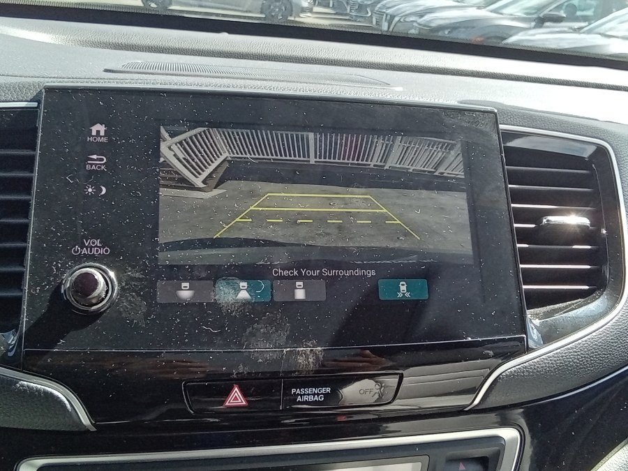 2019 Honda Pilot Touring 8-Passenger AWD, available for sale in Irvington, New Jersey | NJ Used Cars Center. Irvington, New Jersey 2019 Honda Pilot Touring 8-Passenger AWD, available for sale in Irvington, New Jersey | NJ Used Cars Center. Irvington, New Jersey