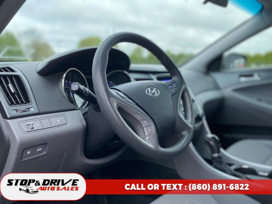 2011 Hyundai Sonata 4dr Sdn 2.4L Auto GLS PZEV, available for sale in East Windsor, Connecticut | Stop & Drive Auto Sales. East Windsor, Connecticut 2011 Hyundai Sonata 4dr Sdn 2.4L Auto GLS PZEV, available for sale in East Windsor, Connecticut | Stop & Drive Auto Sales. East Windsor, Connecticut