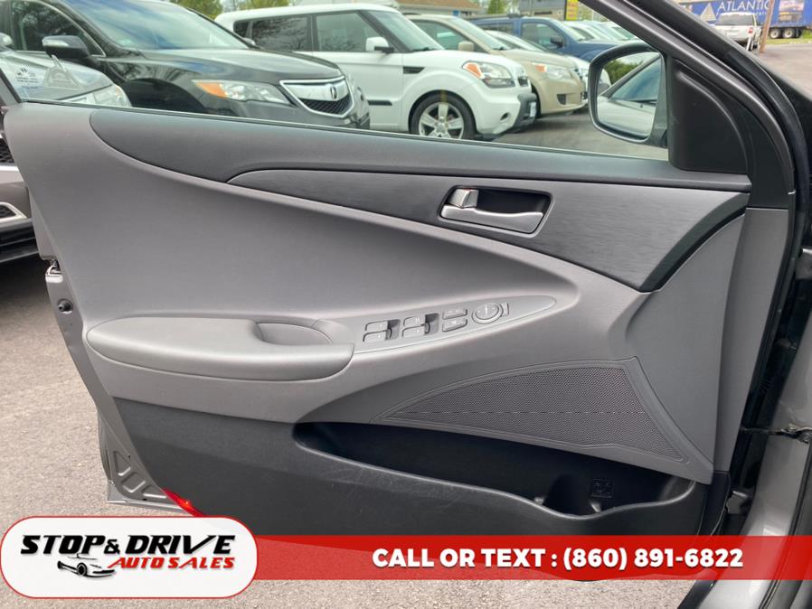 2011 Hyundai Sonata 4dr Sdn 2.4L Auto GLS PZEV, available for sale in East Windsor, Connecticut | Stop & Drive Auto Sales. East Windsor, Connecticut 2011 Hyundai Sonata 4dr Sdn 2.4L Auto GLS PZEV, available for sale in East Windsor, Connecticut | Stop & Drive Auto Sales. East Windsor, Connecticut