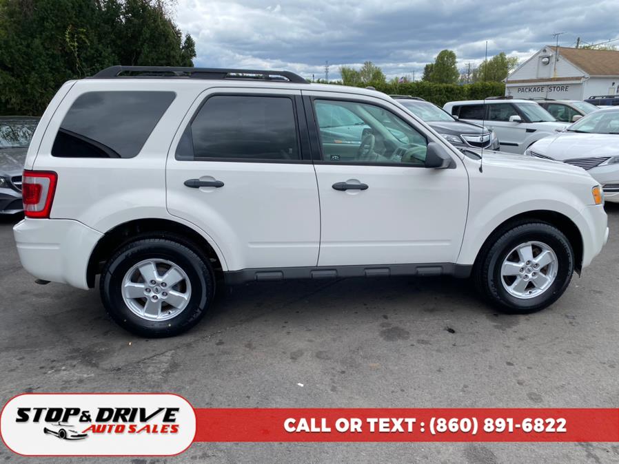 2010 Ford Escape 4WD 4dr XLT, available for sale in East Windsor, Connecticut | Stop & Drive Auto Sales. East Windsor, Connecticut 2010 Ford Escape 4WD 4dr XLT, available for sale in East Windsor, Connecticut | Stop & Drive Auto Sales. East Windsor, Connecticut