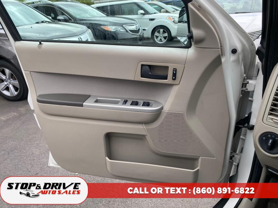 2010 Ford Escape 4WD 4dr XLT, available for sale in East Windsor, Connecticut | Stop & Drive Auto Sales. East Windsor, Connecticut 2010 Ford Escape 4WD 4dr XLT, available for sale in East Windsor, Connecticut | Stop & Drive Auto Sales. East Windsor, Connecticut