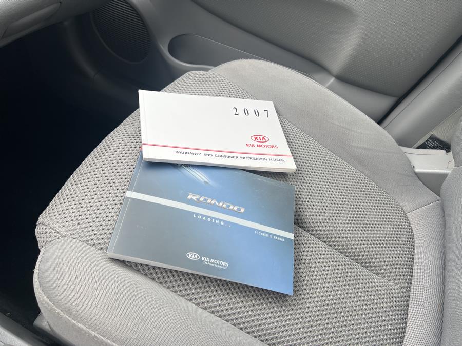 2007 Kia Rondo 4dr V6 Auto EX, available for sale in South Windsor , Connecticut | Ful-line Auto LLC. South Windsor , Connecticut 2007 Kia Rondo 4dr V6 Auto EX, available for sale in South Windsor , Connecticut | Ful-line Auto LLC. South Windsor , Connecticut