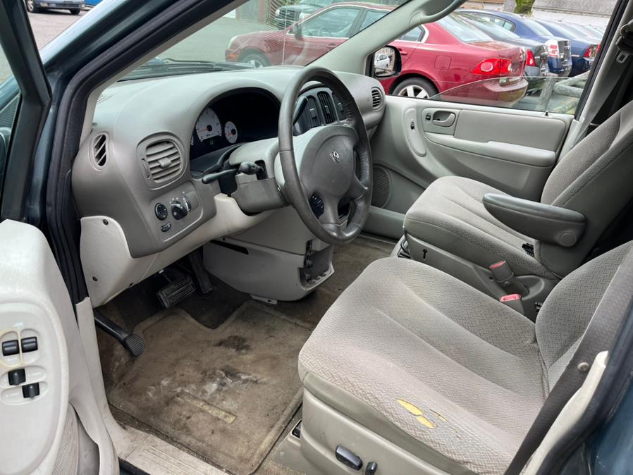 2007 Dodge Grand Caravan 4dr Wgn SXT *Ltd Avail*, available for sale in East Windsor, Connecticut | CT Car Co LLC. East Windsor, Connecticut 2007 Dodge Grand Caravan 4dr Wgn SXT *Ltd Avail*, available for sale in East Windsor, Connecticut | CT Car Co LLC. East Windsor, Connecticut