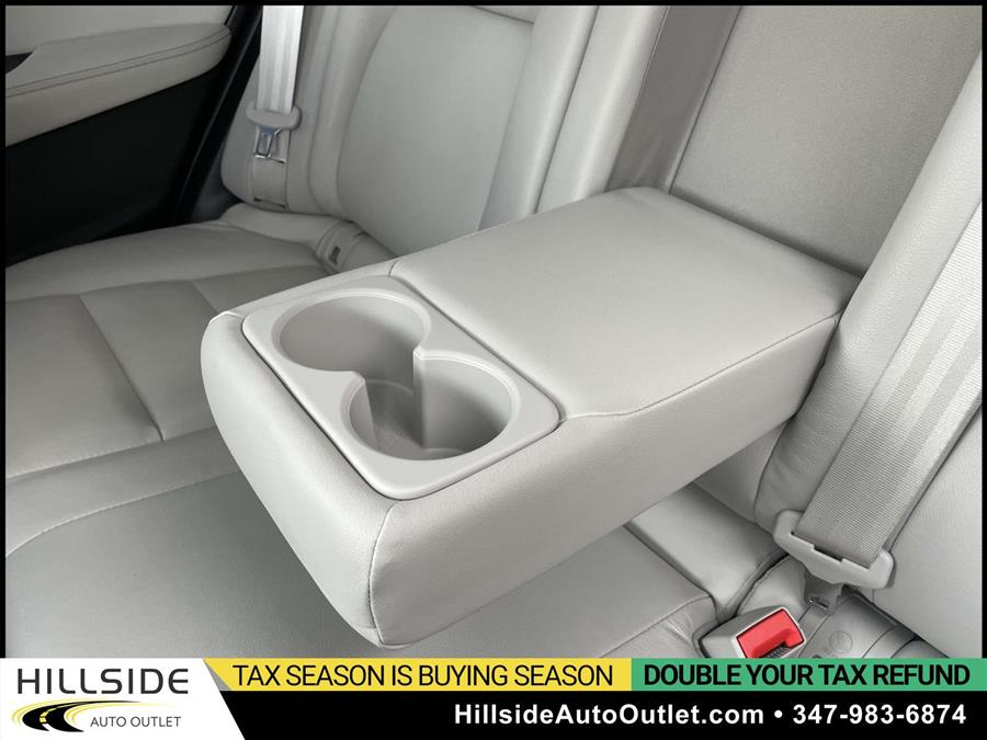 2021 Nissan Rogue SL, available for sale in Jamaica, New York | Hillside Auto Outlet. Jamaica, New York 2021 Nissan Rogue SL, available for sale in Jamaica, New York | Hillside Auto Outlet. Jamaica, New York