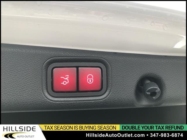 2019 Mercedes-benz E-class E 300, available for sale in Jamaica, New York | Hillside Auto Outlet. Jamaica, New York 2019 Mercedes-benz E-class E 300, available for sale in Jamaica, New York | Hillside Auto Outlet. Jamaica, New York