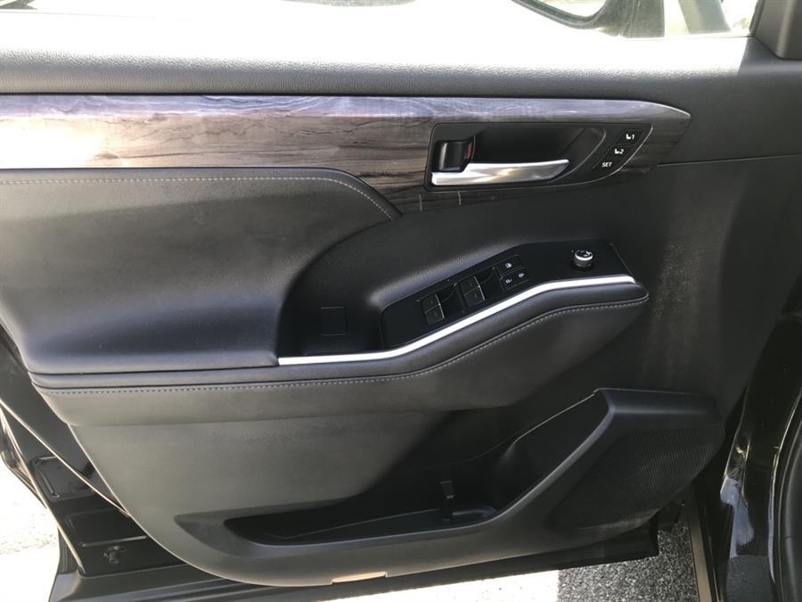 2020 Toyota Highlander Limited, available for sale in Jamaica, New York | Hillside Auto Outlet. Jamaica, New York 2020 Toyota Highlander Limited, available for sale in Jamaica, New York | Hillside Auto Outlet. Jamaica, New York