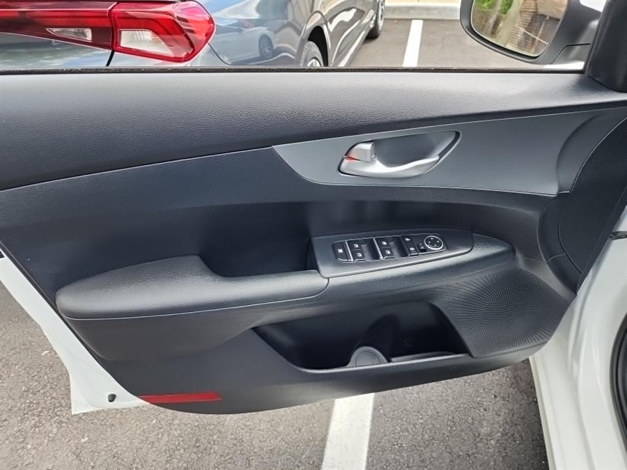 2020 Kia Forte LXS IVT, available for sale in Islip, New York | L.I. Auto Gallery. Islip, New York 2020 Kia Forte LXS IVT, available for sale in Islip, New York | L.I. Auto Gallery. Islip, New York