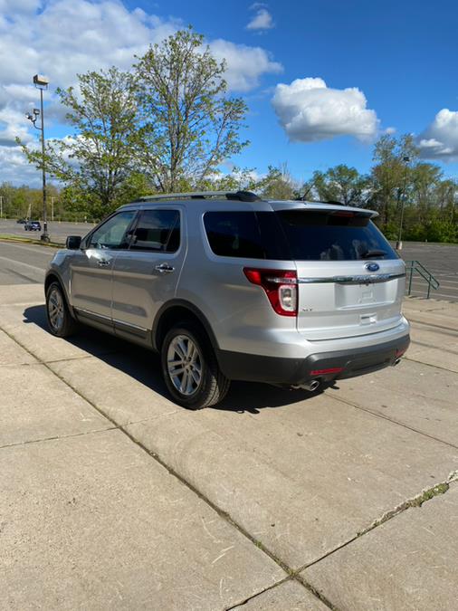 2015 Ford Explorer 4WD 4dr XLT, available for sale in New Britain, Connecticut | Supreme Automotive. New Britain, Connecticut 2015 Ford Explorer 4WD 4dr XLT, available for sale in New Britain, Connecticut | Supreme Automotive. New Britain, Connecticut