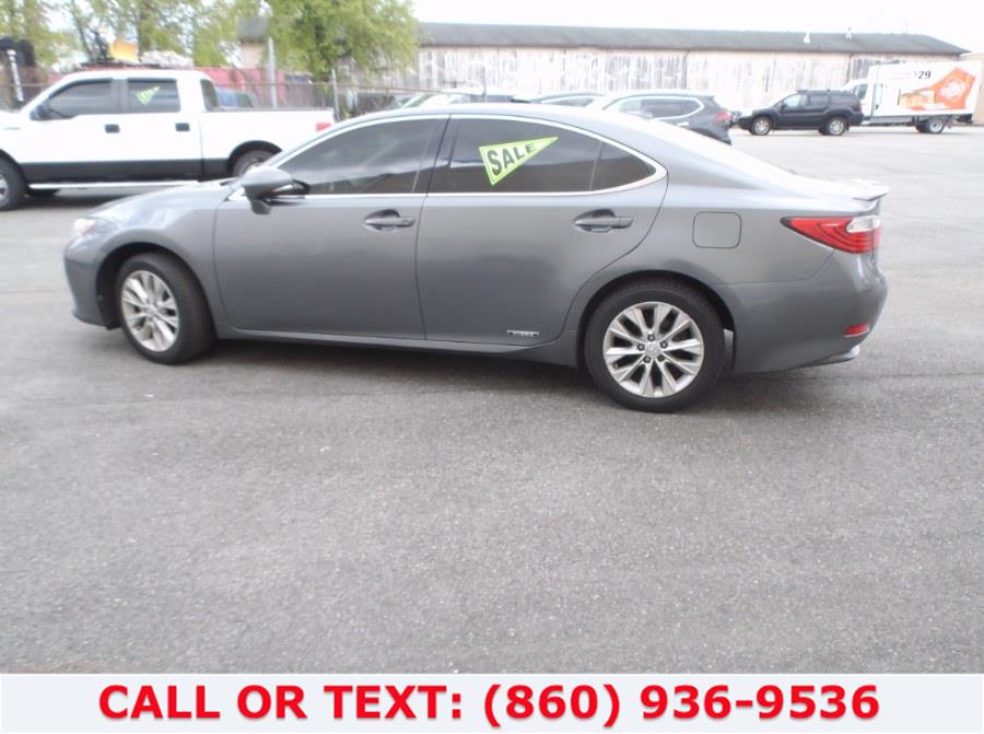 2013 Lexus ES 300h 4dr Sdn Hybrid, available for sale in Hartford, Connecticut | Lee Motors Sales Inc. Hartford, Connecticut 2013 Lexus ES 300h 4dr Sdn Hybrid, available for sale in Hartford, Connecticut | Lee Motors Sales Inc. Hartford, Connecticut