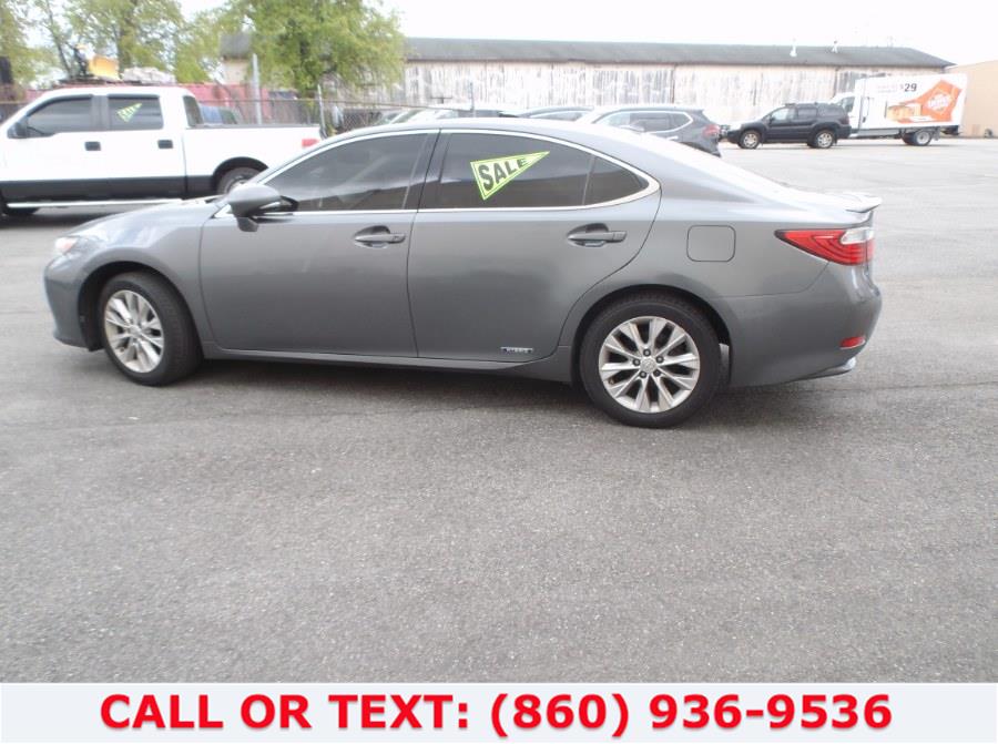 2013 Lexus ES 300h 4dr Sdn Hybrid, available for sale in Hartford, Connecticut | Lee Motors Sales Inc. Hartford, Connecticut 2013 Lexus ES 300h 4dr Sdn Hybrid, available for sale in Hartford, Connecticut | Lee Motors Sales Inc. Hartford, Connecticut