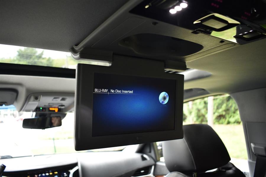 2019 Cadillac Escalade Luxury 4x4 4dr SUV, available for sale in Great Neck, New York | Camy Cars. Great Neck, New York 2019 Cadillac Escalade Luxury 4x4 4dr SUV, available for sale in Great Neck, New York | Camy Cars. Great Neck, New York