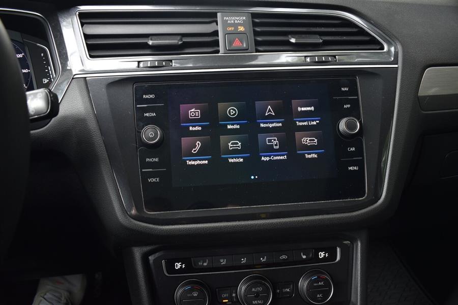 2020 Volkswagen Tiguan 2.0T SEL 4MOTION, available for sale in Great Neck, New York | Camy Cars. Great Neck, New York 2020 Volkswagen Tiguan 2.0T SEL 4MOTION, available for sale in Great Neck, New York | Camy Cars. Great Neck, New York