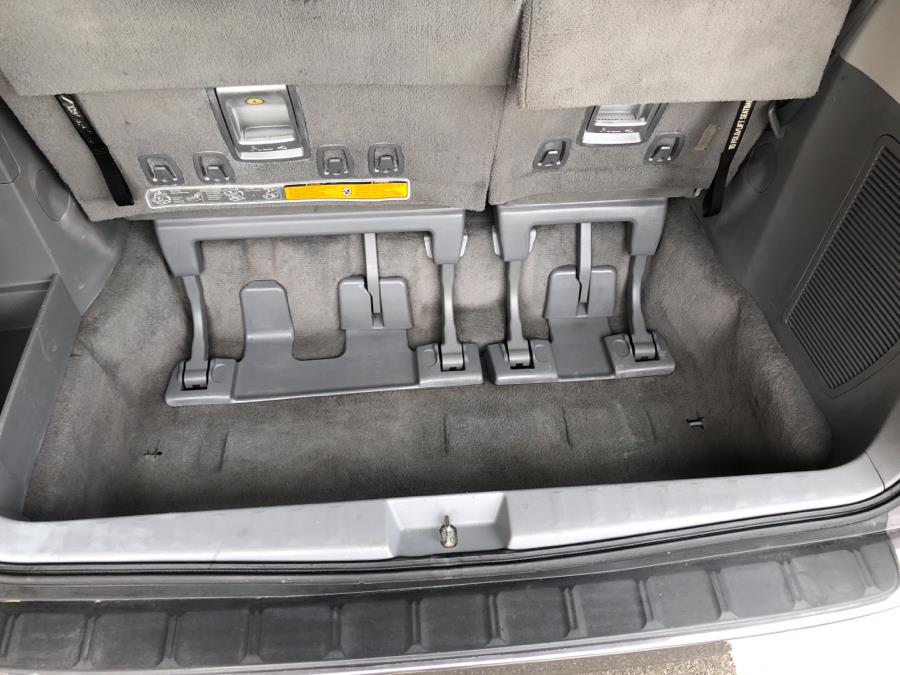 2011 Toyota Sienna 5dr 7-Pass Van V6 FWD, available for sale in Waterbury, Connecticut | National Auto Brokers, Inc.. Waterbury, Connecticut 2011 Toyota Sienna 5dr 7-Pass Van V6 FWD, available for sale in Waterbury, Connecticut | National Auto Brokers, Inc.. Waterbury, Connecticut
