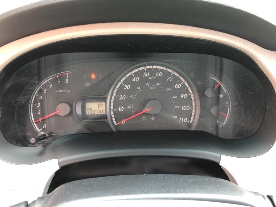 2011 Toyota Sienna 5dr 7-Pass Van V6 FWD, available for sale in Waterbury, Connecticut | National Auto Brokers, Inc.. Waterbury, Connecticut 2011 Toyota Sienna 5dr 7-Pass Van V6 FWD, available for sale in Waterbury, Connecticut | National Auto Brokers, Inc.. Waterbury, Connecticut