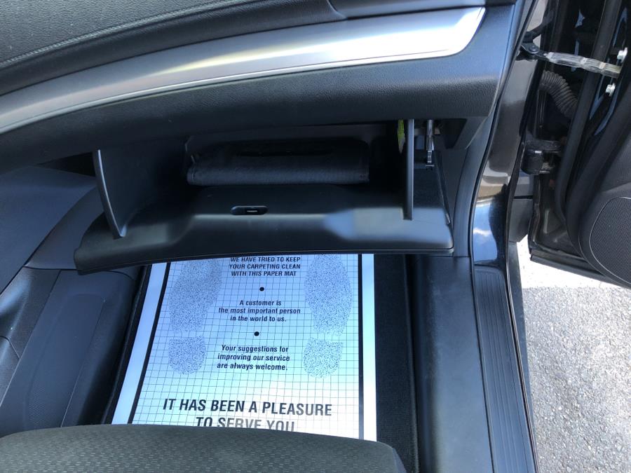 2016 Honda CR-V AWD 5dr EX, available for sale in Waterbury, Connecticut | National Auto Brokers, Inc.. Waterbury, Connecticut 2016 Honda CR-V AWD 5dr EX, available for sale in Waterbury, Connecticut | National Auto Brokers, Inc.. Waterbury, Connecticut