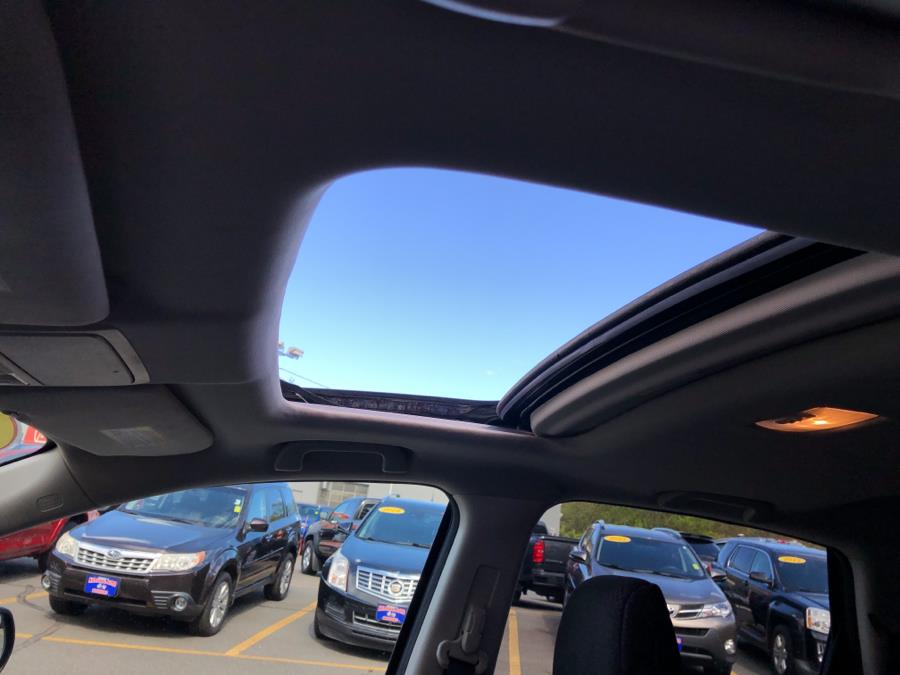 2016 Honda CR-V AWD 5dr EX, available for sale in Waterbury, Connecticut | National Auto Brokers, Inc.. Waterbury, Connecticut 2016 Honda CR-V AWD 5dr EX, available for sale in Waterbury, Connecticut | National Auto Brokers, Inc.. Waterbury, Connecticut