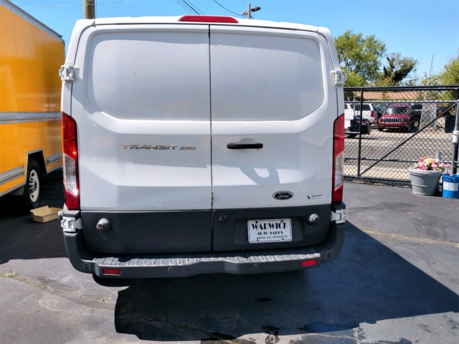 2017 Ford Transit Van EXTENDED LOW ROOF 250 148" W.B., available for sale in COPIAGUE, New York | Warwick Auto Sales Inc. COPIAGUE, New York 2017 Ford Transit Van EXTENDED LOW ROOF 250 148" W.B., available for sale in COPIAGUE, New York | Warwick Auto Sales Inc. COPIAGUE, New York