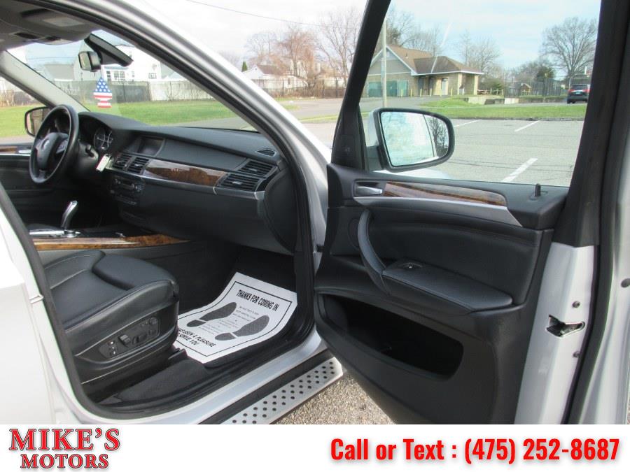 2013 BMW X5 AWD 4dr xDrive35i, available for sale in Stratford, Connecticut | Mike's Motors LLC. Stratford, Connecticut 2013 BMW X5 AWD 4dr xDrive35i, available for sale in Stratford, Connecticut | Mike's Motors LLC. Stratford, Connecticut