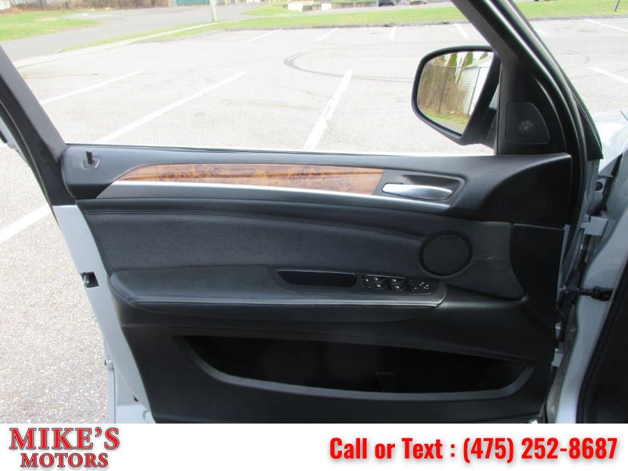2013 BMW X5 AWD 4dr xDrive35i, available for sale in Stratford, Connecticut | Mike's Motors LLC. Stratford, Connecticut 2013 BMW X5 AWD 4dr xDrive35i, available for sale in Stratford, Connecticut | Mike's Motors LLC. Stratford, Connecticut