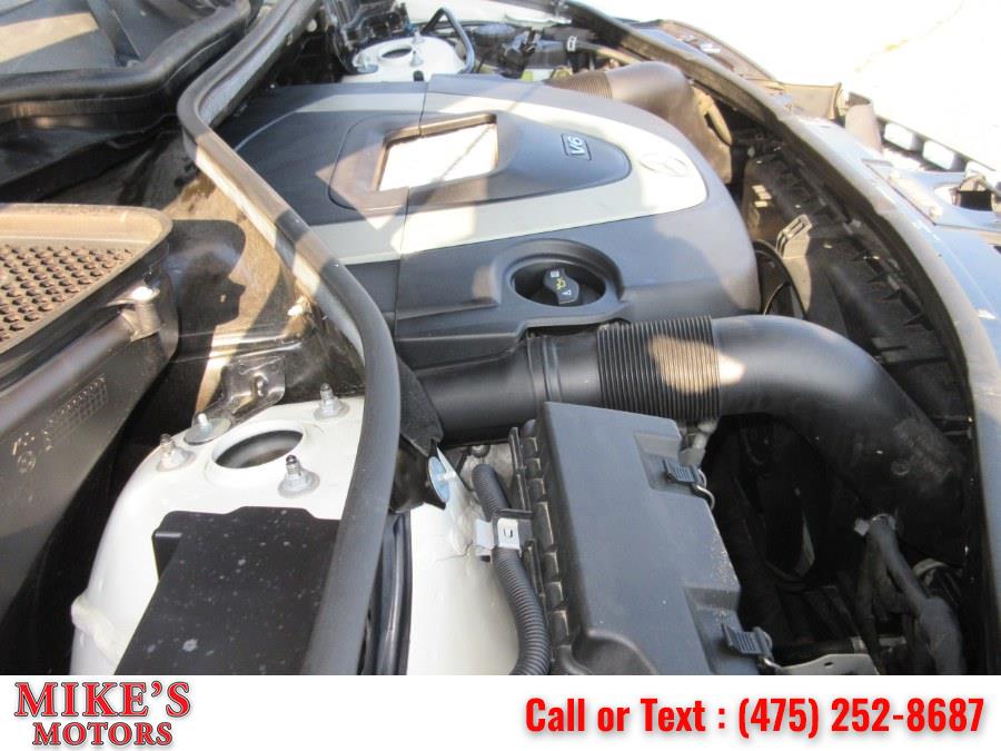2009 Mercedes-Benz M-Class 4MATIC 4dr 3.5L, available for sale in Stratford, Connecticut | Mike's Motors LLC. Stratford, Connecticut 2009 Mercedes-Benz M-Class 4MATIC 4dr 3.5L, available for sale in Stratford, Connecticut | Mike's Motors LLC. Stratford, Connecticut