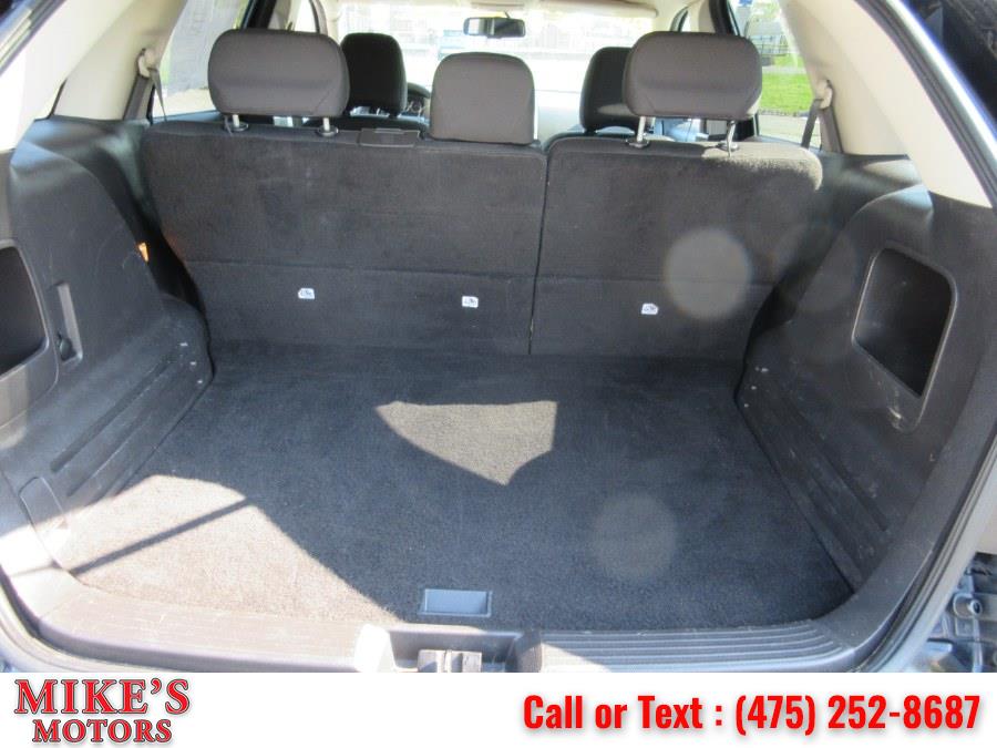 2008 Ford Edge 4dr SE FWD, available for sale in Stratford, Connecticut | Mike's Motors LLC. Stratford, Connecticut 2008 Ford Edge 4dr SE FWD, available for sale in Stratford, Connecticut | Mike's Motors LLC. Stratford, Connecticut