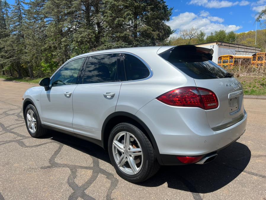 2013 Porsche Cayenne AWD 4dr Diesel, available for sale in Waterbury, Connecticut | Platinum Auto Care. Waterbury, Connecticut 2013 Porsche Cayenne AWD 4dr Diesel, available for sale in Waterbury, Connecticut | Platinum Auto Care. Waterbury, Connecticut
