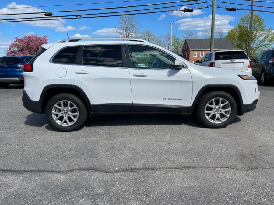 2016 Jeep Cherokee 4WD 4dr Latitude, available for sale in Merrimack, New Hampshire | Merrimack Autosport. Merrimack, New Hampshire 2016 Jeep Cherokee 4WD 4dr Latitude, available for sale in Merrimack, New Hampshire | Merrimack Autosport. Merrimack, New Hampshire