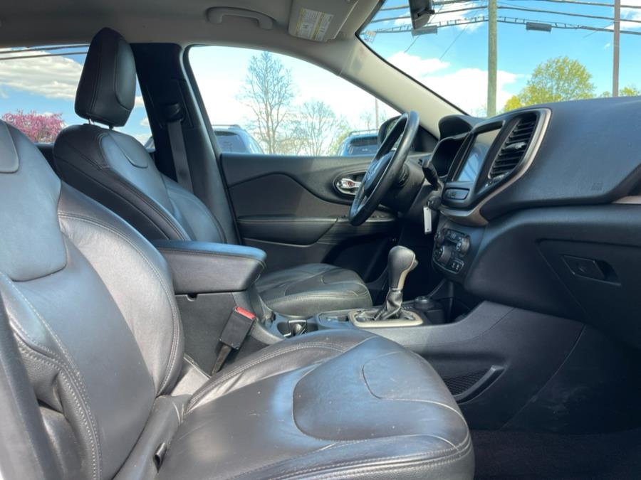2016 Jeep Cherokee 4WD 4dr Latitude, available for sale in Merrimack, New Hampshire | Merrimack Autosport. Merrimack, New Hampshire 2016 Jeep Cherokee 4WD 4dr Latitude, available for sale in Merrimack, New Hampshire | Merrimack Autosport. Merrimack, New Hampshire
