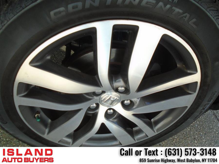 2016 Honda Pilot Elite AWD 4dr SUV, available for sale in West Babylon, New York | Island Auto Buyers. West Babylon, New York 2016 Honda Pilot Elite AWD 4dr SUV, available for sale in West Babylon, New York | Island Auto Buyers. West Babylon, New York