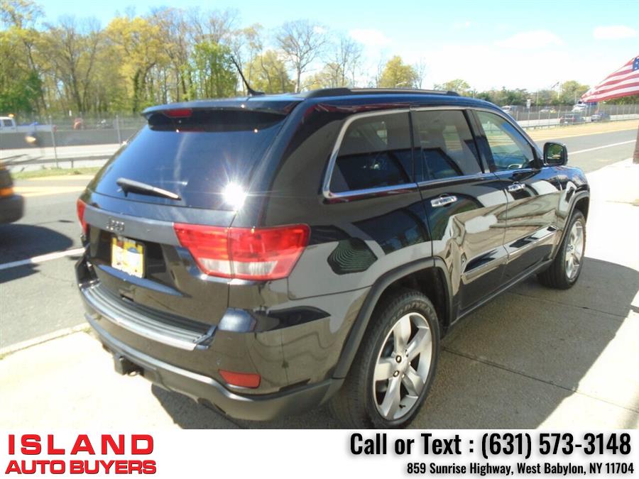 2013 Jeep Grand Cherokee Overland 4x4 4dr SUV, available for sale in West Babylon, New York | Island Auto Buyers. West Babylon, New York 2013 Jeep Grand Cherokee Overland 4x4 4dr SUV, available for sale in West Babylon, New York | Island Auto Buyers. West Babylon, New York