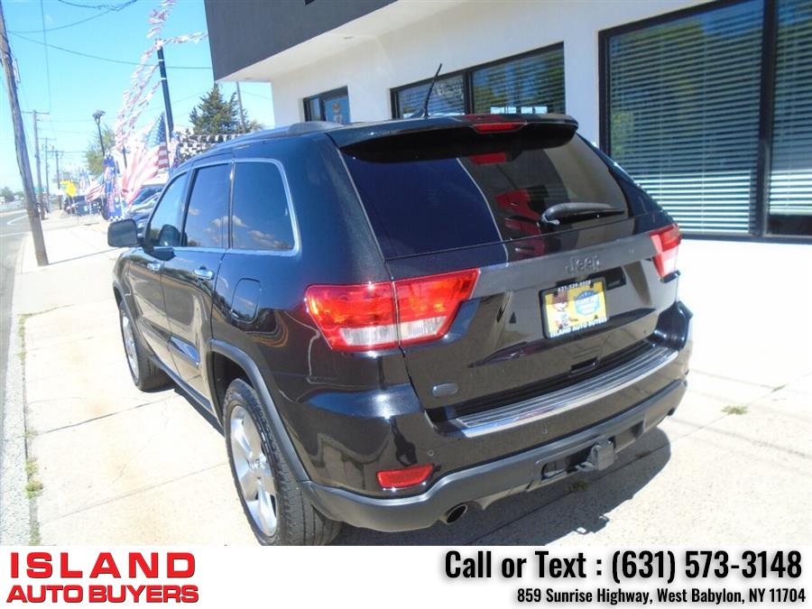 2013 Jeep Grand Cherokee Overland 4x4 4dr SUV, available for sale in West Babylon, New York | Island Auto Buyers. West Babylon, New York 2013 Jeep Grand Cherokee Overland 4x4 4dr SUV, available for sale in West Babylon, New York | Island Auto Buyers. West Babylon, New York