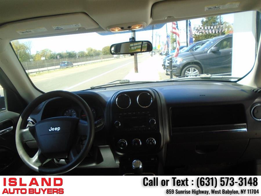2010 Jeep Patriot Sport 4x4 4dr SUV, available for sale in West Babylon, New York | Island Auto Buyers. West Babylon, New York 2010 Jeep Patriot Sport 4x4 4dr SUV, available for sale in West Babylon, New York | Island Auto Buyers. West Babylon, New York