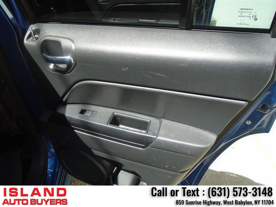 2010 Jeep Patriot Sport 4x4 4dr SUV, available for sale in West Babylon, New York | Island Auto Buyers. West Babylon, New York 2010 Jeep Patriot Sport 4x4 4dr SUV, available for sale in West Babylon, New York | Island Auto Buyers. West Babylon, New York