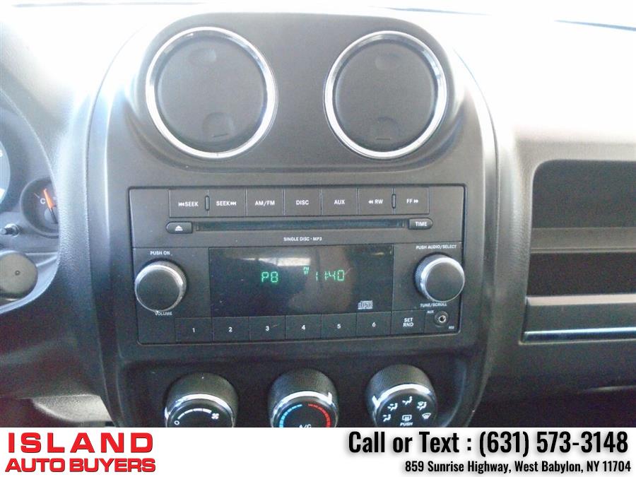 2010 Jeep Patriot Sport 4x4 4dr SUV, available for sale in West Babylon, New York | Island Auto Buyers. West Babylon, New York 2010 Jeep Patriot Sport 4x4 4dr SUV, available for sale in West Babylon, New York | Island Auto Buyers. West Babylon, New York