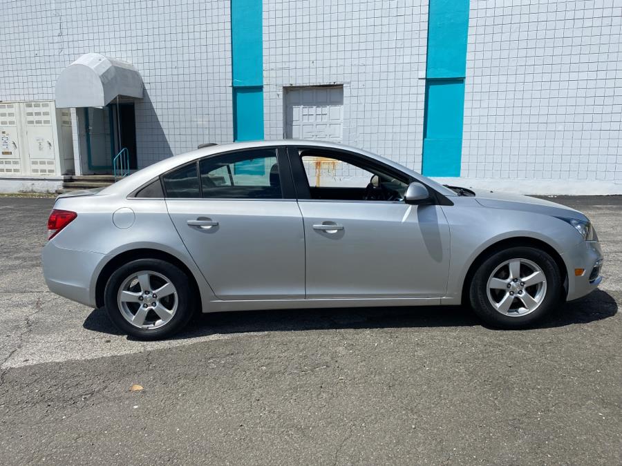 2016 Chevrolet Cruze Limited 4dr Sdn Auto LT w/1LT, available for sale in Milford, Connecticut | Dealertown Auto Wholesalers. Milford, Connecticut 2016 Chevrolet Cruze Limited 4dr Sdn Auto LT w/1LT, available for sale in Milford, Connecticut | Dealertown Auto Wholesalers. Milford, Connecticut