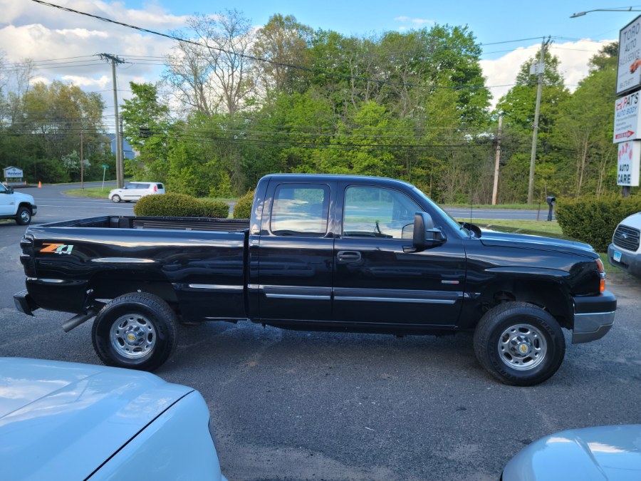2005 Chevrolet Silverado 2500HD LS 4WD 6.6 Duramax Diesel Extended Cab, available for sale in East Windsor, Connecticut | Toro Auto. East Windsor, Connecticut 2005 Chevrolet Silverado 2500HD LS 4WD 6.6 Duramax Diesel Extended Cab, available for sale in East Windsor, Connecticut | Toro Auto. East Windsor, Connecticut