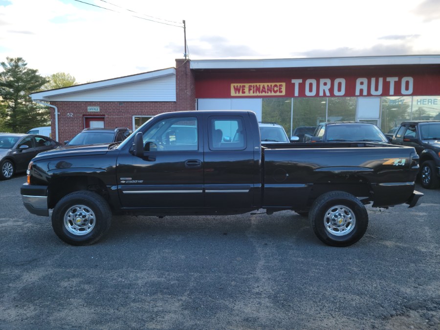 2005 Chevrolet Silverado 2500HD LS 4WD 6.6 Duramax Diesel Extended Cab, available for sale in East Windsor, Connecticut | Toro Auto. East Windsor, Connecticut 2005 Chevrolet Silverado 2500HD LS 4WD 6.6 Duramax Diesel Extended Cab, available for sale in East Windsor, Connecticut | Toro Auto. East Windsor, Connecticut