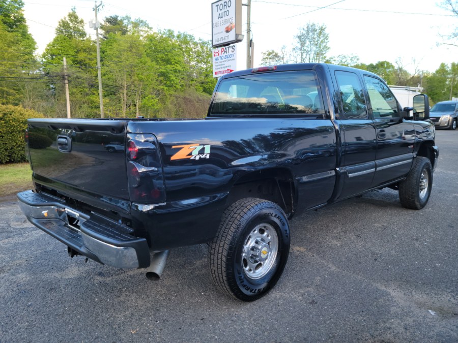 2005 Chevrolet Silverado 2500HD LS 4WD 6.6 Duramax Diesel Extended Cab, available for sale in East Windsor, Connecticut | Toro Auto. East Windsor, Connecticut 2005 Chevrolet Silverado 2500HD LS 4WD 6.6 Duramax Diesel Extended Cab, available for sale in East Windsor, Connecticut | Toro Auto. East Windsor, Connecticut