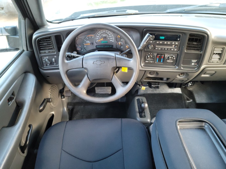 2005 Chevrolet Silverado 2500HD LS 4WD 6.6 Duramax Diesel Extended Cab, available for sale in East Windsor, Connecticut | Toro Auto. East Windsor, Connecticut 2005 Chevrolet Silverado 2500HD LS 4WD 6.6 Duramax Diesel Extended Cab, available for sale in East Windsor, Connecticut | Toro Auto. East Windsor, Connecticut