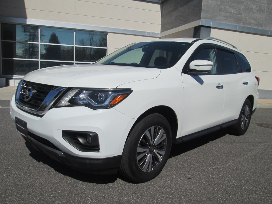 2018 Nissan Pathfinder 4x4 SV, available for sale in Massapequa, New York | South Shore Auto Brokers & Sales. Massapequa, New York 2018 Nissan Pathfinder 4x4 SV, available for sale in Massapequa, New York | South Shore Auto Brokers & Sales. Massapequa, New York