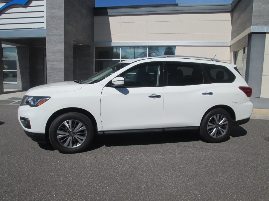 2018 Nissan Pathfinder 4x4 SV, available for sale in Massapequa, New York | South Shore Auto Brokers & Sales. Massapequa, New York 2018 Nissan Pathfinder 4x4 SV, available for sale in Massapequa, New York | South Shore Auto Brokers & Sales. Massapequa, New York