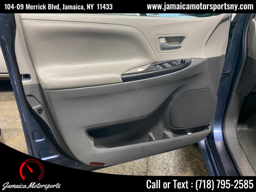 2015 Toyota Sienna 5dr 7-Pass Van LE AWD (Natl), available for sale in Jamaica, New York | Jamaica Motor Sports . Jamaica, New York 2015 Toyota Sienna 5dr 7-Pass Van LE AWD (Natl), available for sale in Jamaica, New York | Jamaica Motor Sports . Jamaica, New York