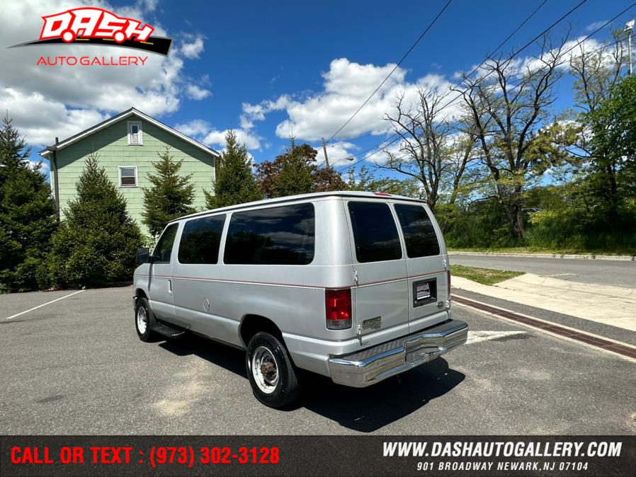 2008 Ford Econoline Wagon E-350 Super Duty XL, available for sale in Newark, New Jersey | Dash Auto Gallery Inc.. Newark, New Jersey 2008 Ford Econoline Wagon E-350 Super Duty XL, available for sale in Newark, New Jersey | Dash Auto Gallery Inc.. Newark, New Jersey
