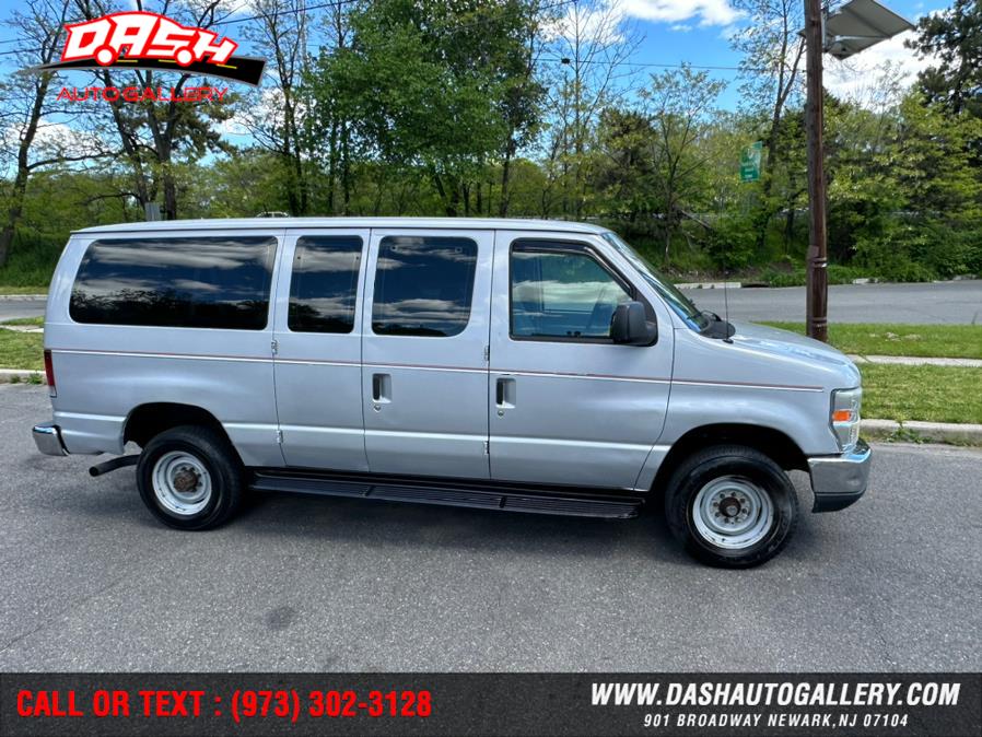 2008 Ford Econoline Wagon E-350 Super Duty XL, available for sale in Newark, New Jersey | Dash Auto Gallery Inc.. Newark, New Jersey 2008 Ford Econoline Wagon E-350 Super Duty XL, available for sale in Newark, New Jersey | Dash Auto Gallery Inc.. Newark, New Jersey
