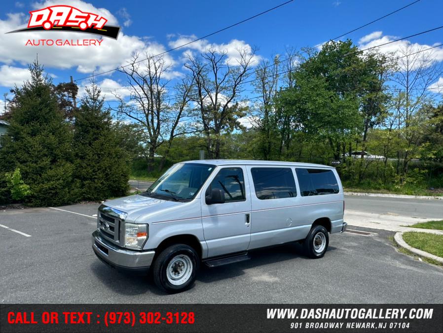 2008 Ford Econoline Wagon E-350 Super Duty XL, available for sale in Newark, New Jersey | Dash Auto Gallery Inc.. Newark, New Jersey 2008 Ford Econoline Wagon E-350 Super Duty XL, available for sale in Newark, New Jersey | Dash Auto Gallery Inc.. Newark, New Jersey
